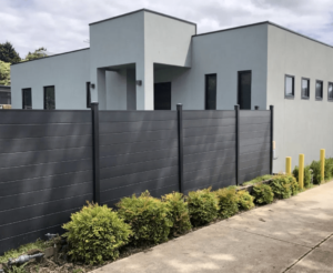 Wholesale Easy Installation Wood Plastic Outdoor Composite Waterproof Garden Privacy Panel WPC Fence
